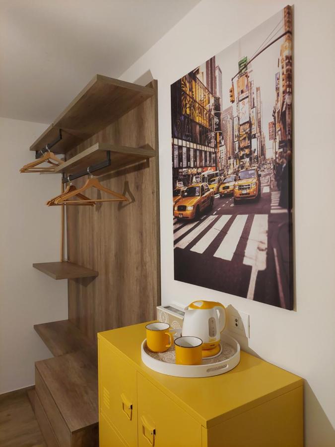 La Bougainville - Luxury Apartment Торболе Экстерьер фото