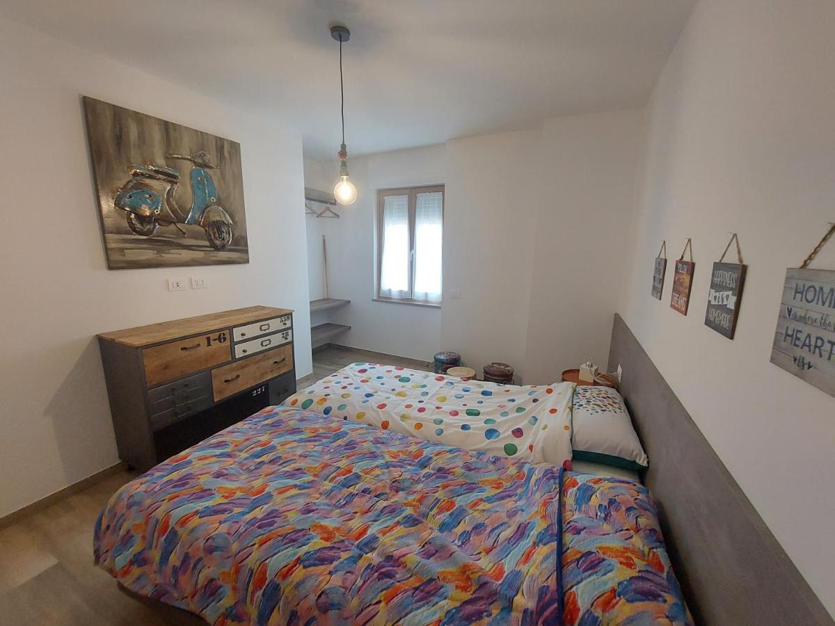 La Bougainville - Luxury Apartment Торболе Экстерьер фото